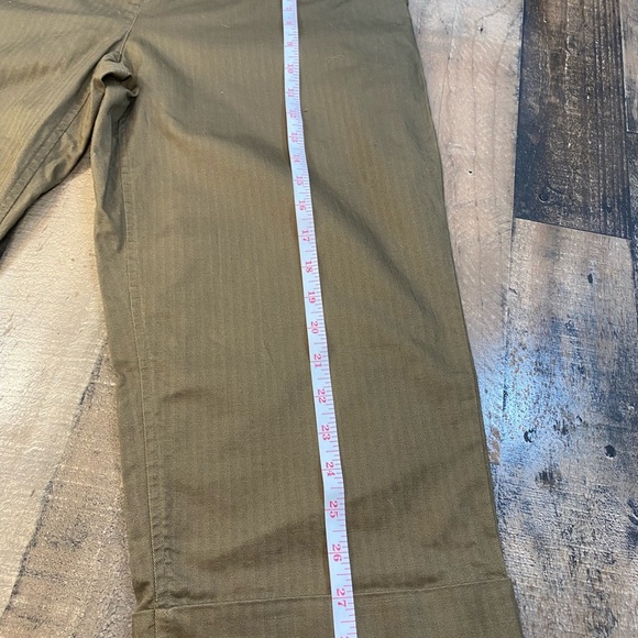 Liz Claiborne Women’s Brown capri Stretch pants Size petite 12 - Picture 11 of 16